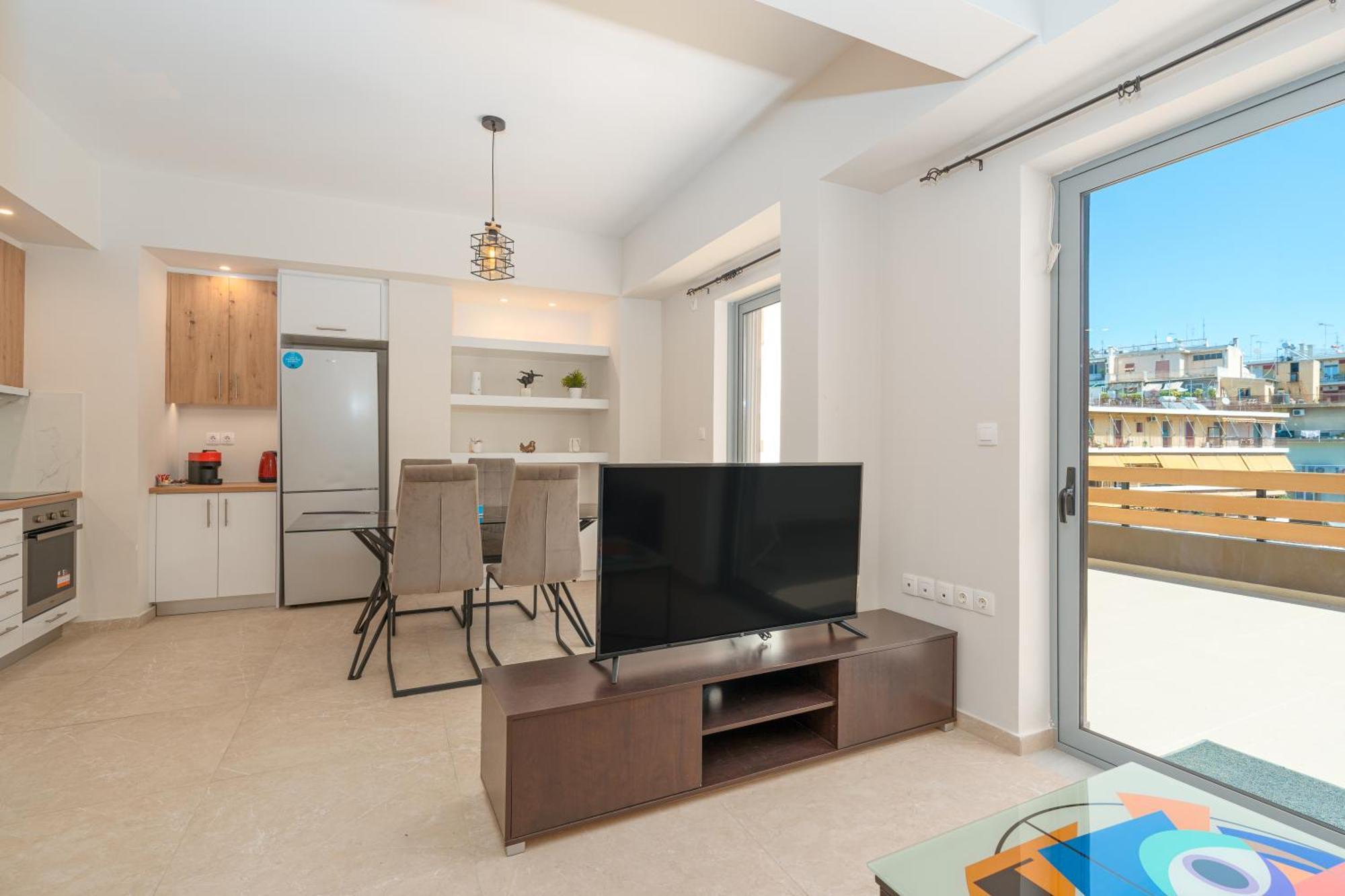 Luxury Penthouse Near Acropolis Apartment